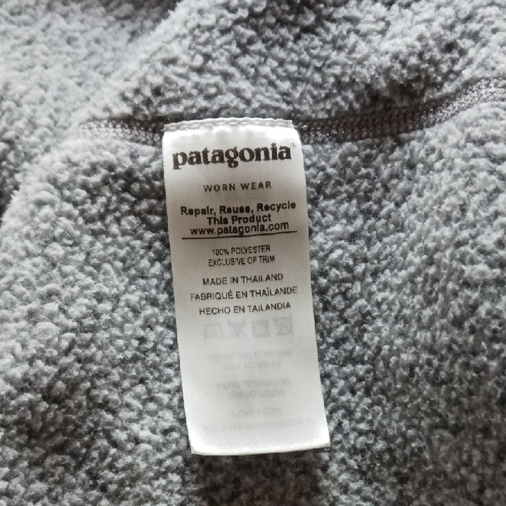 Patagonia Women's Better Sweater in Light Gray - Picture 3 of 5